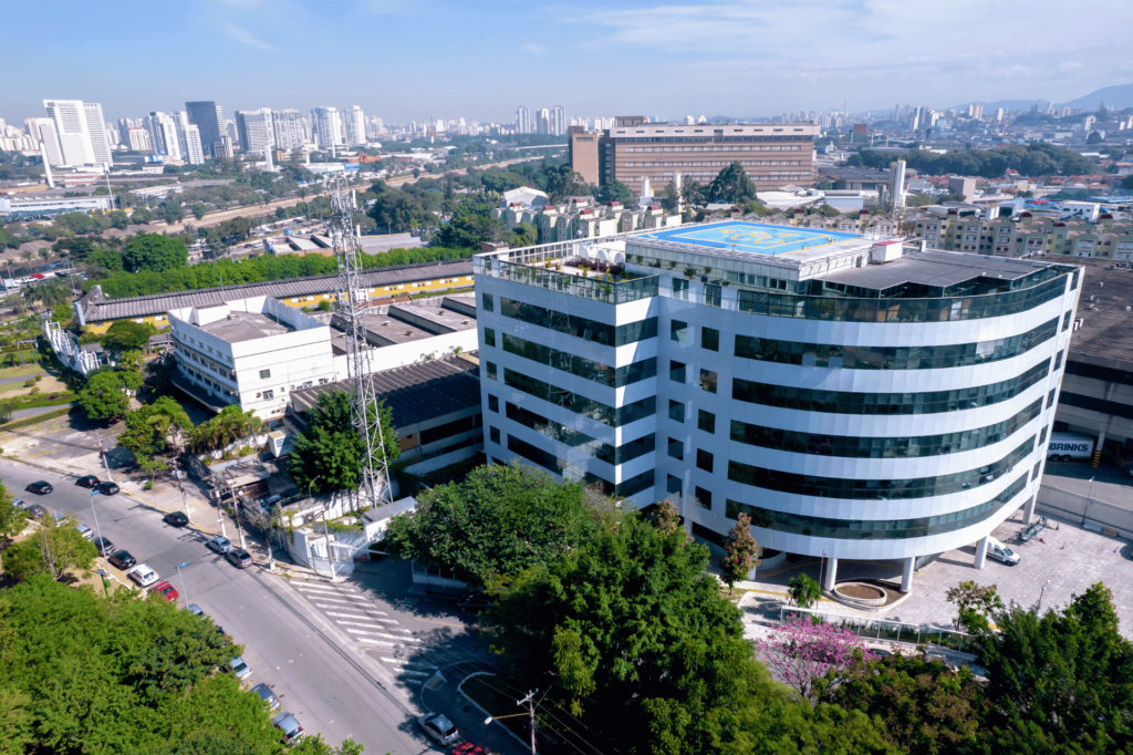 Prédio Corporativo Centro Empresarial Limão