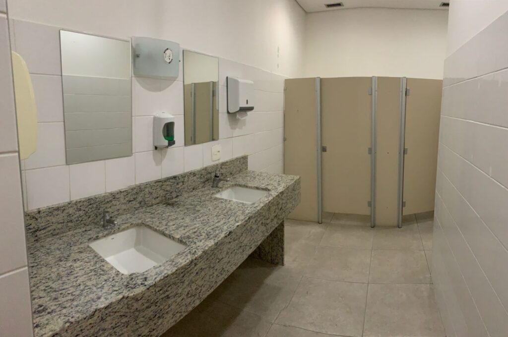 Primeiro Andar Centro Empresarial Limão