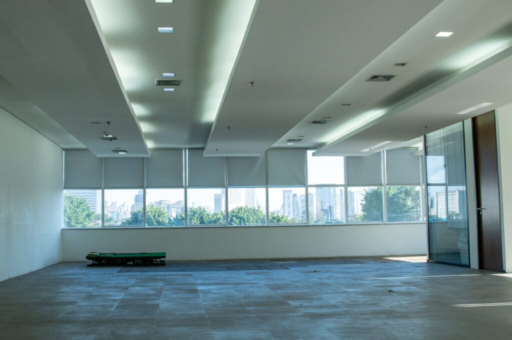 Segundo Andar Centro Empresarial Limão